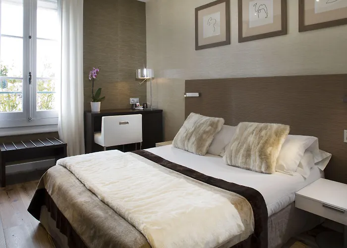 Hotel Des Arceaux Montpellier